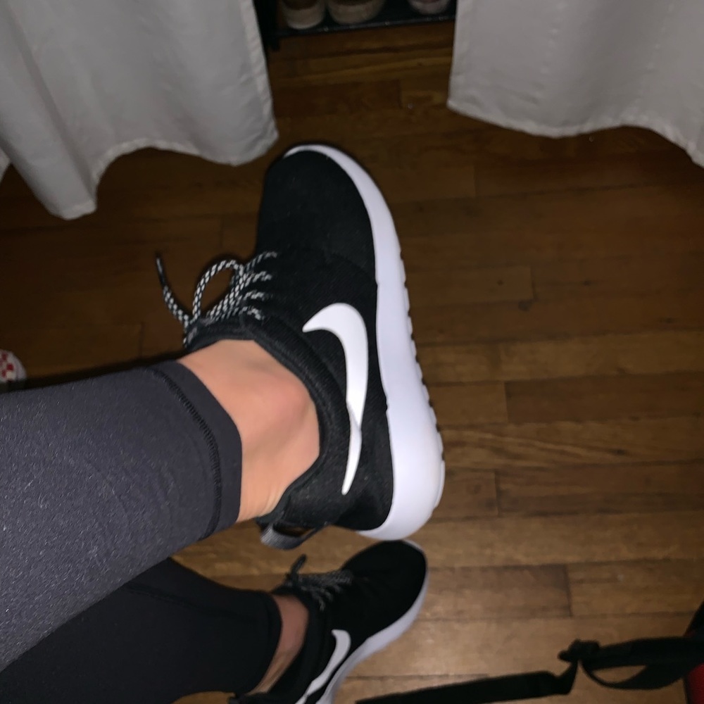 Nike ROSHE - Picture 4 of 5